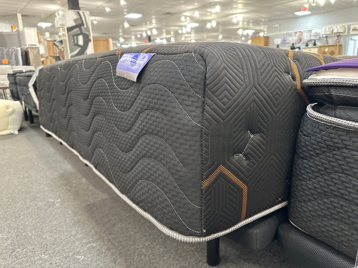 Santorini Extra Plush Mattress (Closeout)