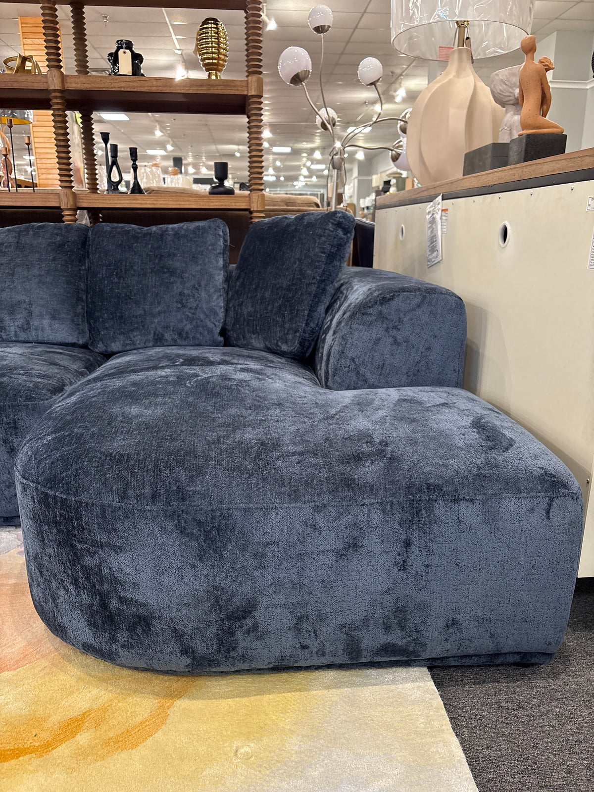 Quinn Modern Sectional In Navy