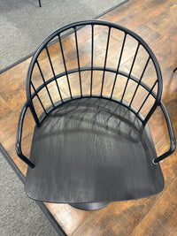 Edward Ajustable Swivel Barstool