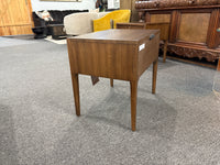 Carlisle One-Drawer Nightstand – Pecan Pie
