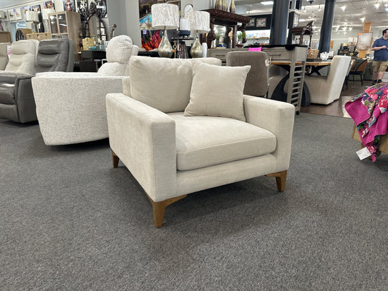 Iowa Accent Chair
