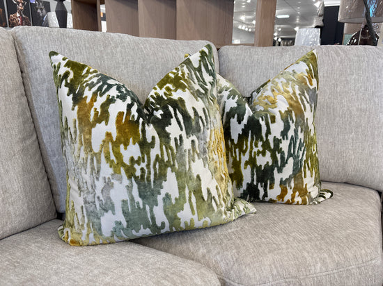 DV 4435-L-2424 Jervis Lemon Down Filled Pillow