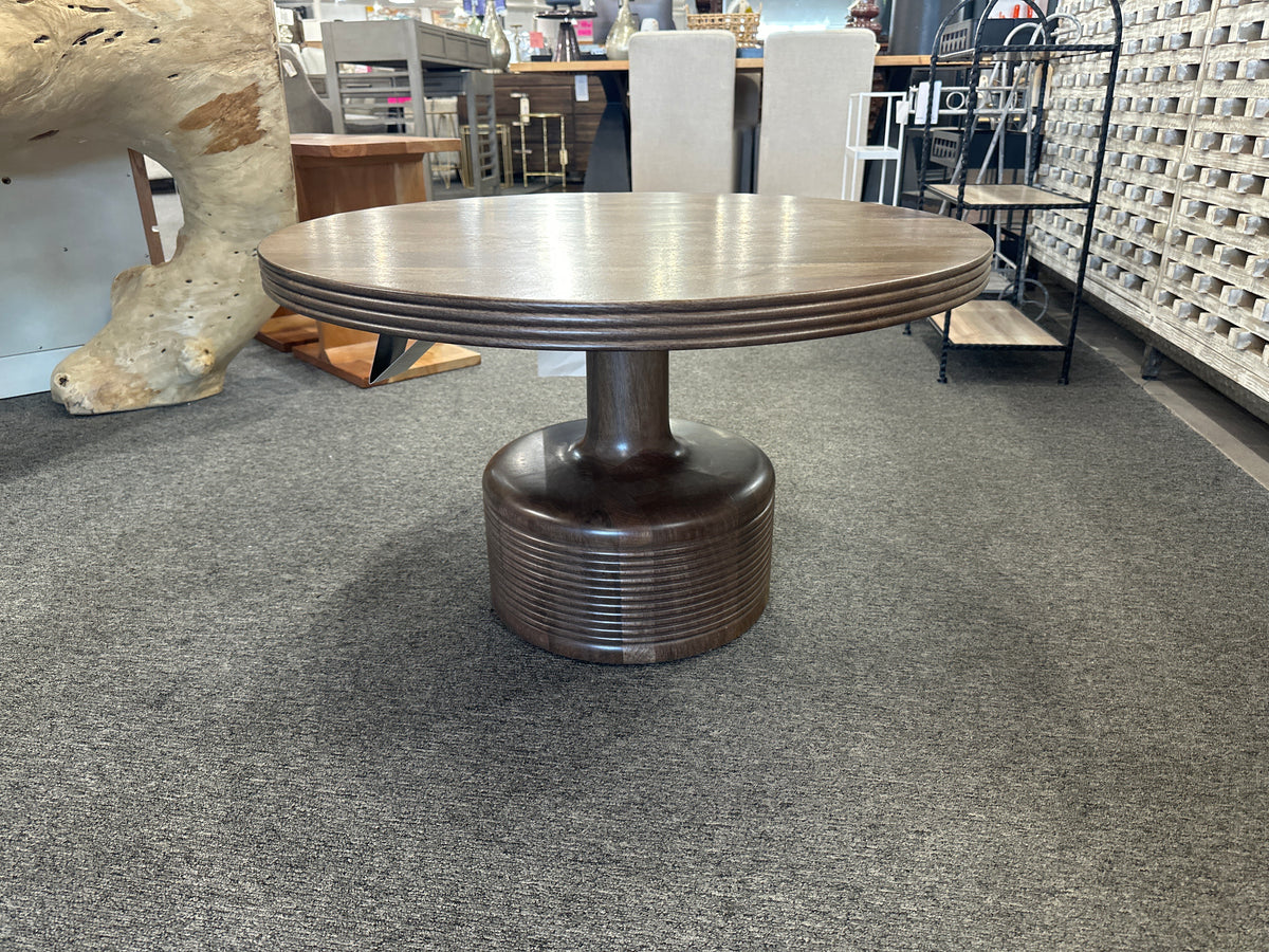 Liyana Solid Mango Wood Round Coffee Table – Natural Tan