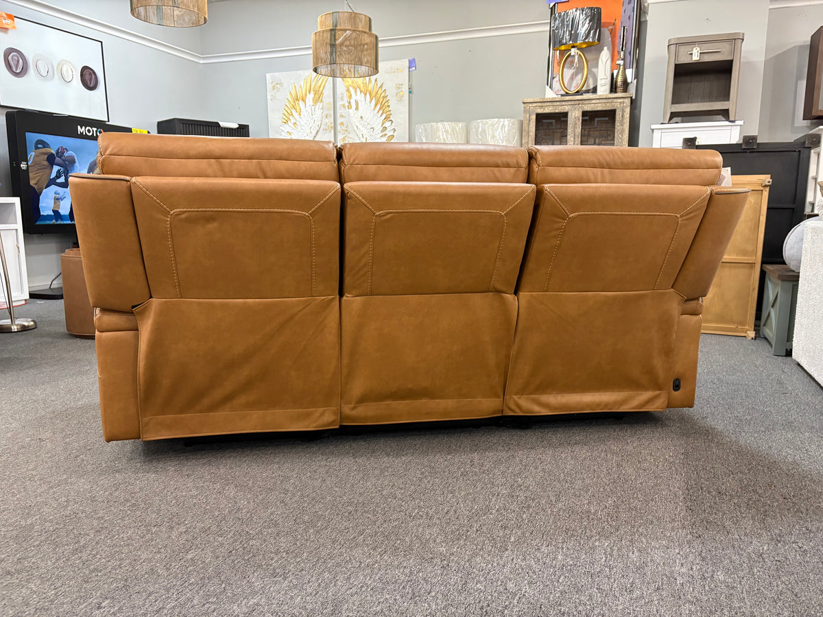 H692A Montrose Immersive Sound Sofa F388