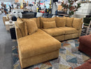 Dino Sofa/Chaise