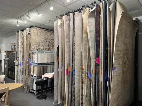 Area Rugs – Assorted Sizes, Colors & Styles