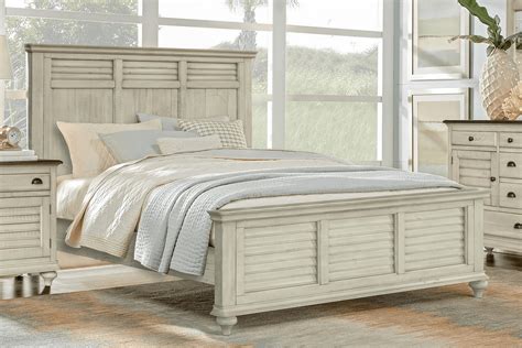 Brockton Panel Bed – Light Wheat
