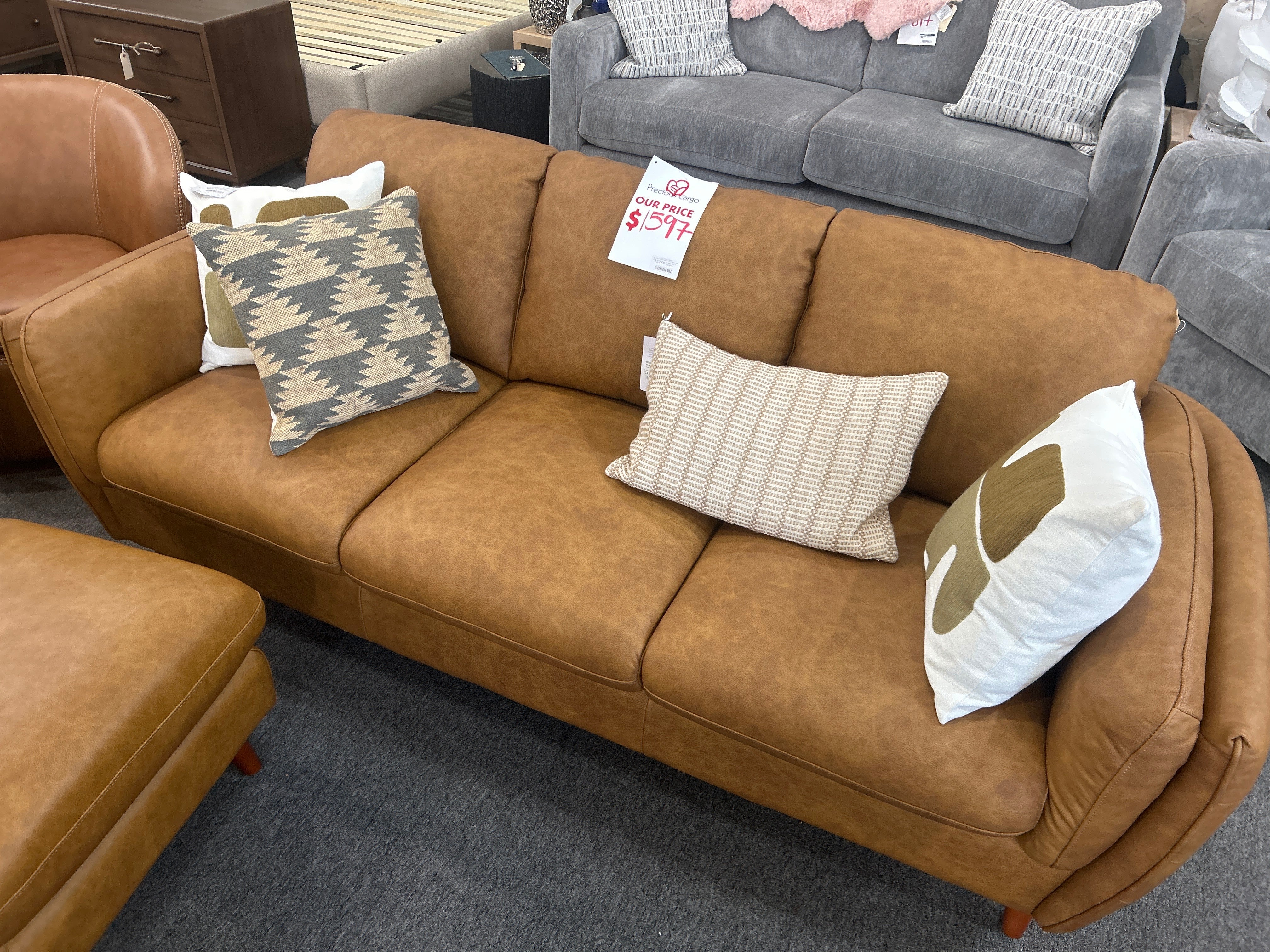 Leather Italia Mesa Sofa – Granola Tan