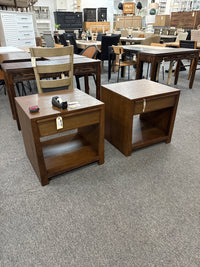 Sawyer Oak & Grasscloth End Table – Brown