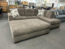 Peak Living Thiesson Java Right-Arm Facing Chaise